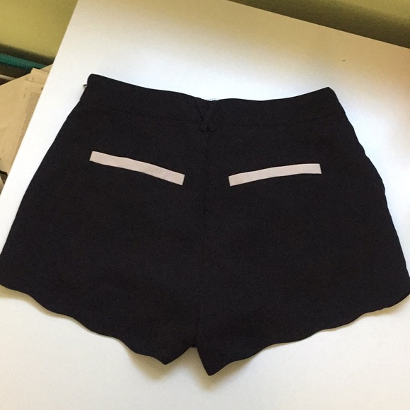Nasty Gal shorts NWOT - Picture 6 of 6
